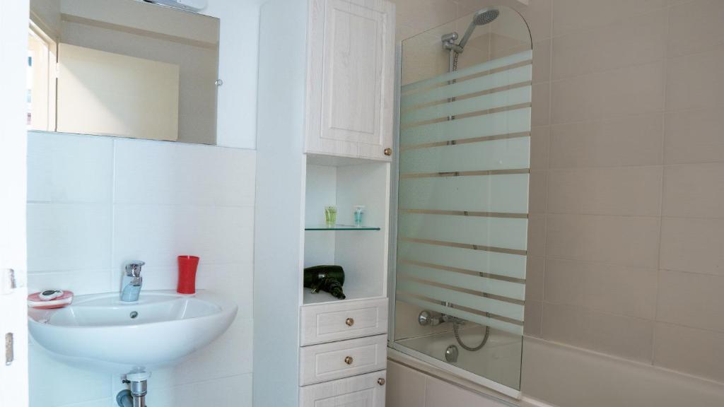 Koupelna v ubytování Hotel La Renardière Morzine
