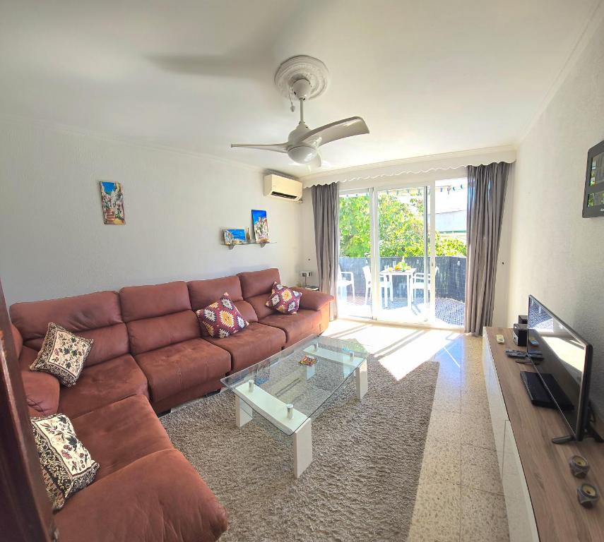 Tranquil Oasis 2 Bedroom Coastal Getaway BY NAMASTE ELITE