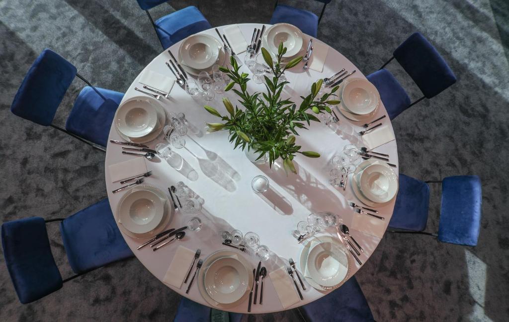 Hotel Moderno Poznan - Resim 25