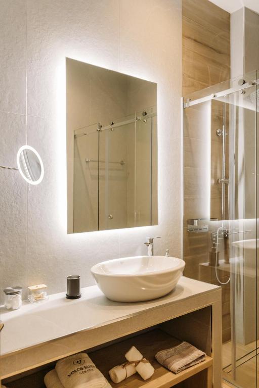 Volos Suites Center - 12