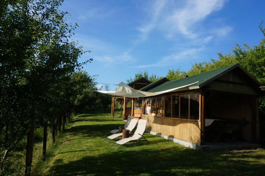 Zahrada ubytování Natura Chalets