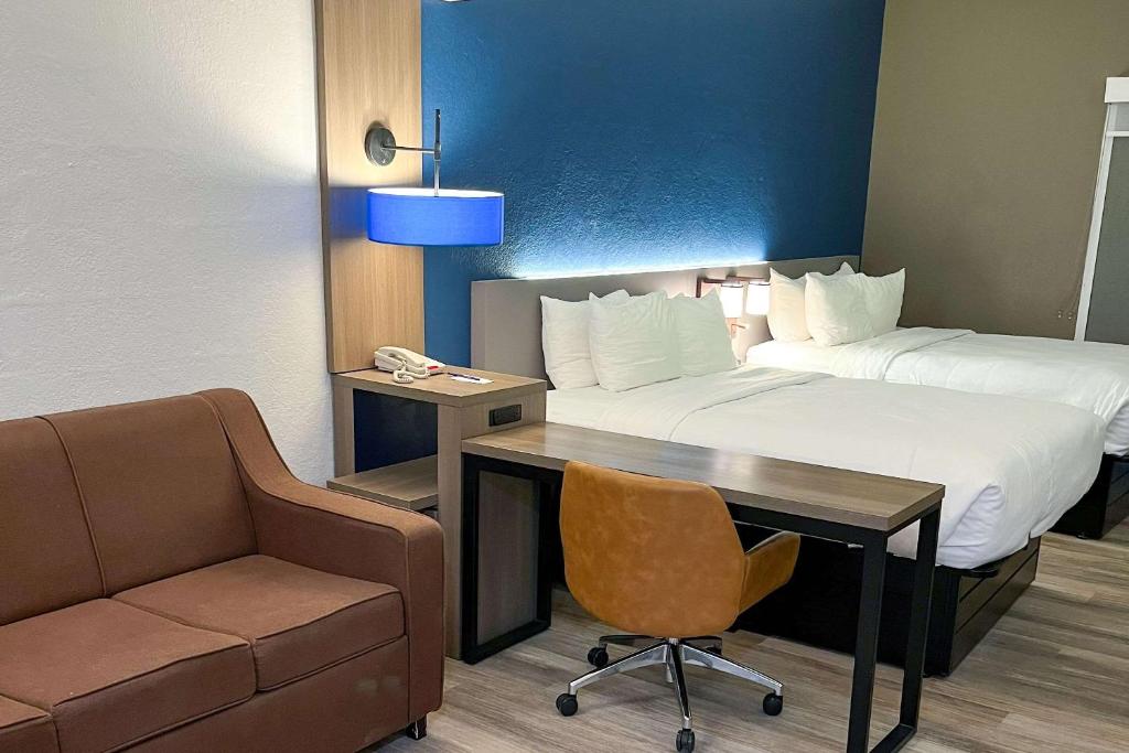 Posezení v ubytování Comfort Suites Clearwater - Dunedin