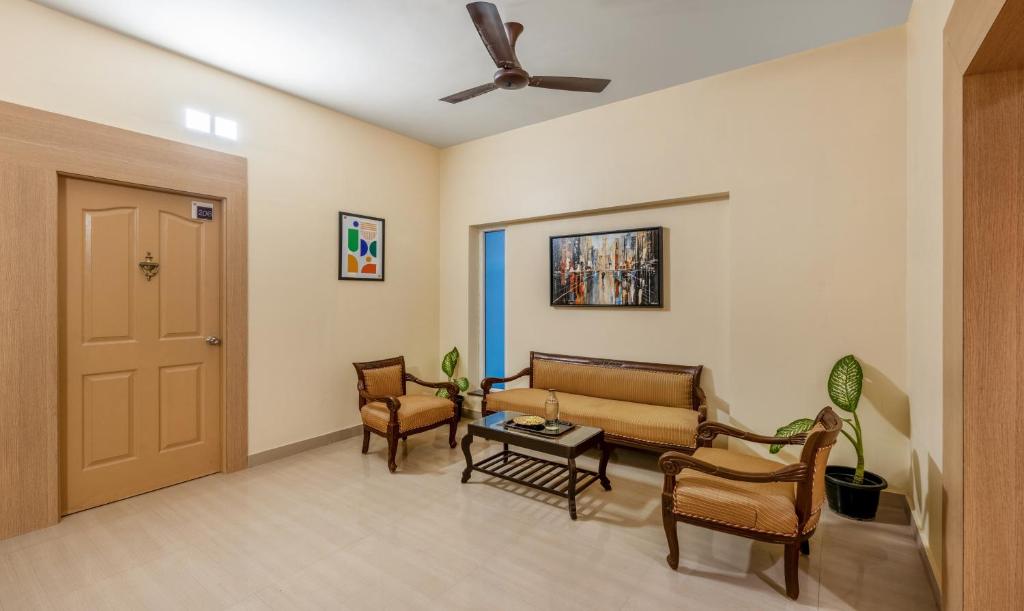 Posezení v ubytování Treebo Nestlay Rooms, Nungambakkam