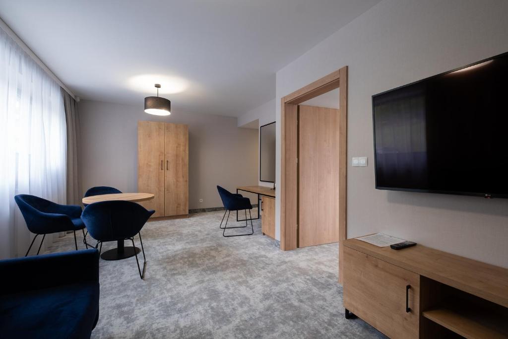 Hotel Jarzębata - Habitación Triple Clásica