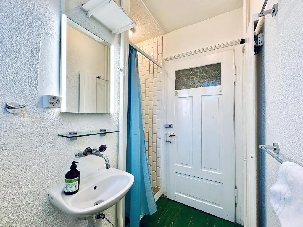 CityCentral 2 bedroom flat near main station - Resim 36