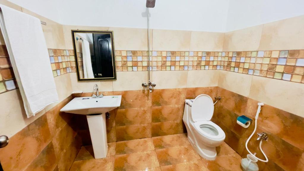 Hotel Multan One - Семейный номер Делюкс