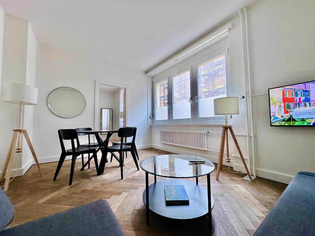 CityCentral 2 bedroom flat near main station - Resim 11