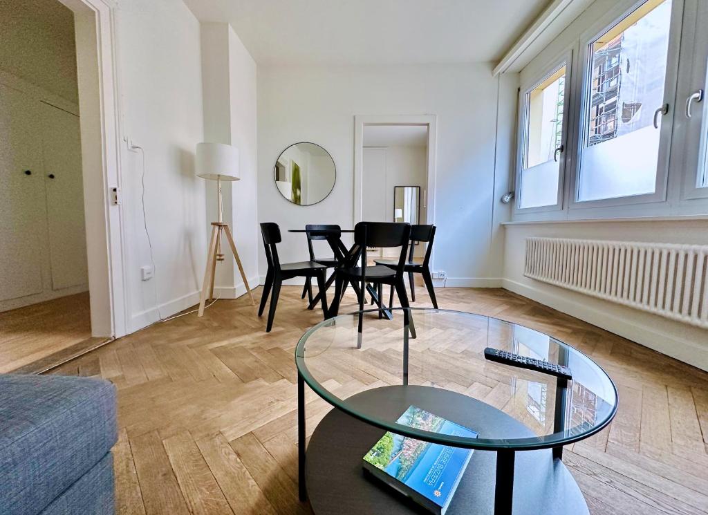 CityCentral 2 bedroom flat near main station - Resim 16