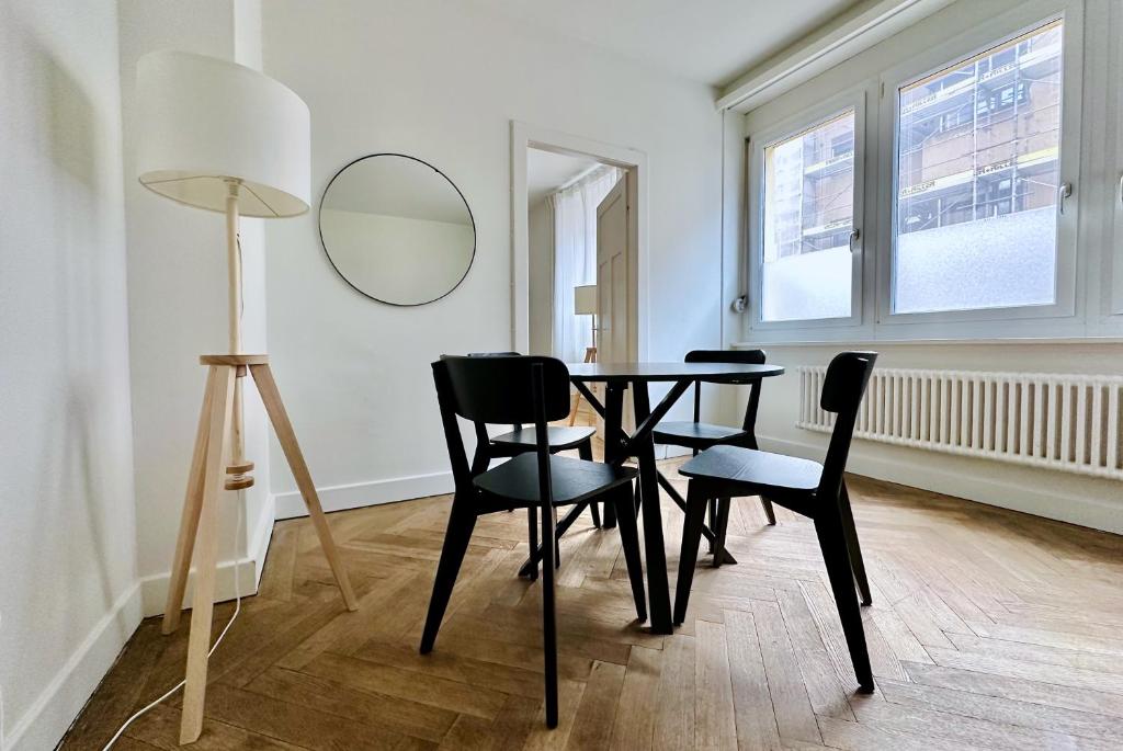 CityCentral 2 bedroom flat near main station - Resim 24