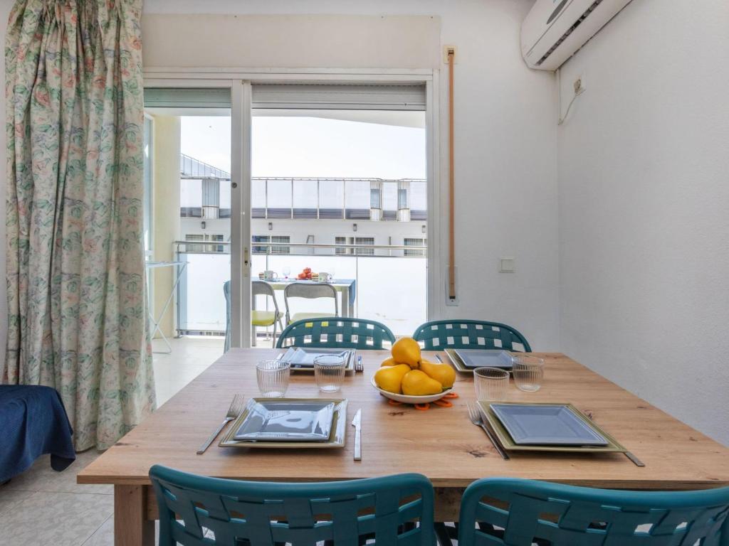 Posedenie v ubytovaní Studio Calafont 4 by Interhome