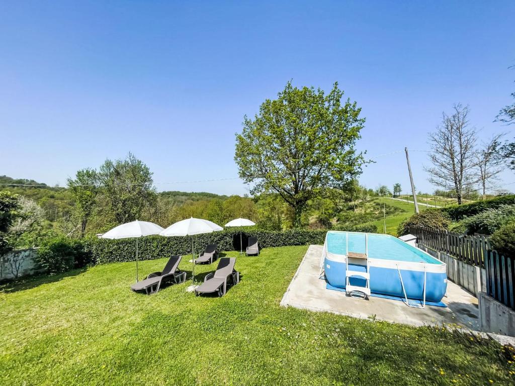 Bazén v ubytovaní Holiday Home Il Cavaliere by Interhome alebo v jeho blízkosti