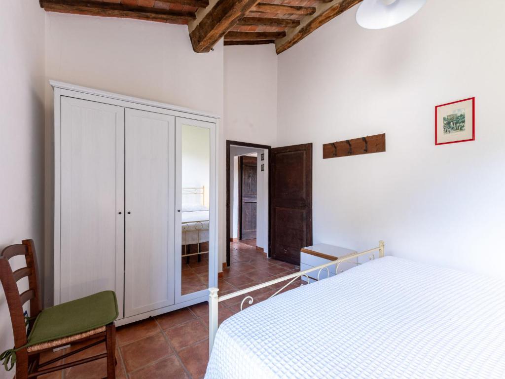 A bed or beds in a room at Holiday Home Il Forno by Interhome