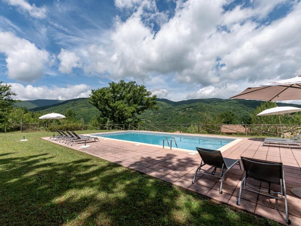 A general mountain view or a mountain view taken from the holiday home