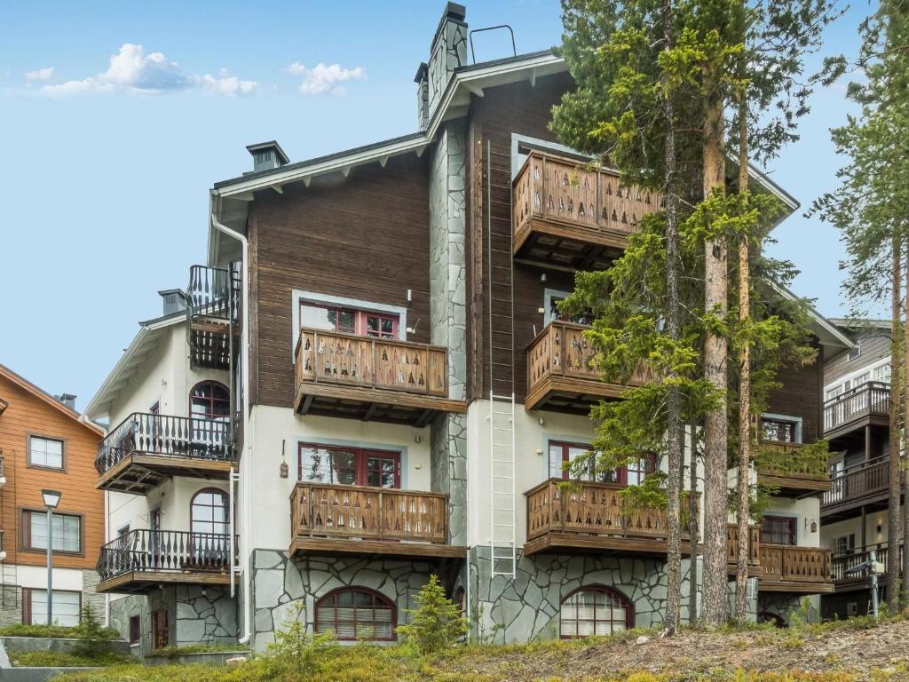 Budova, kde se prázdninový dům nachází