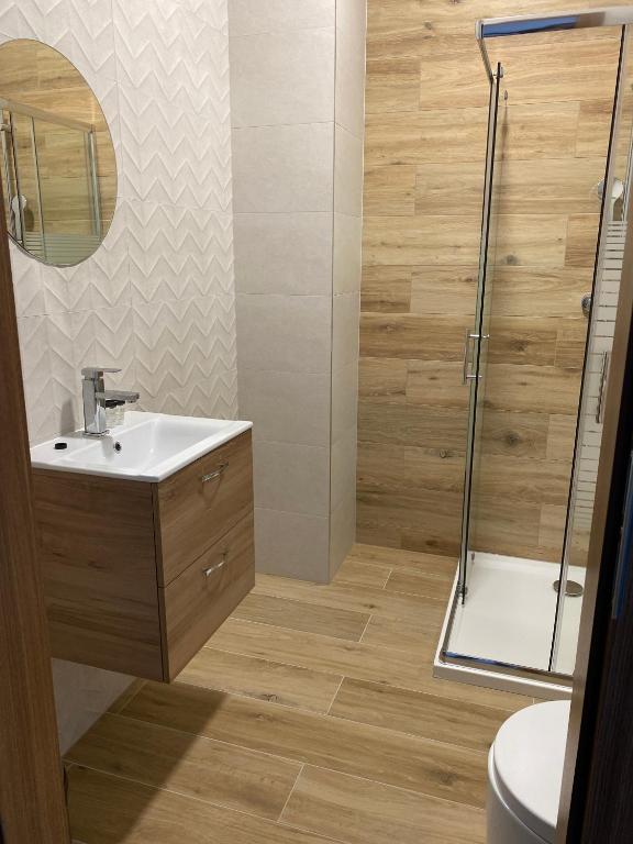 E-Hotel Lódz - Resim 3