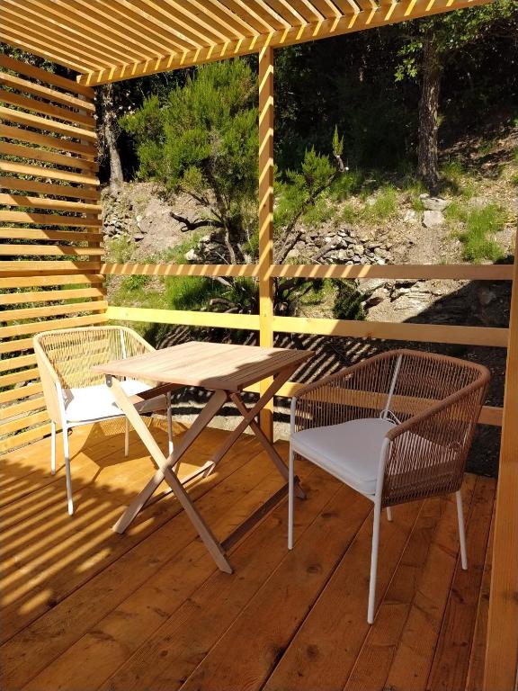 Fotografie z fotogalerie ubytování LES CABANES DE LUTINA v destinaci Poggio-Marinaccio
