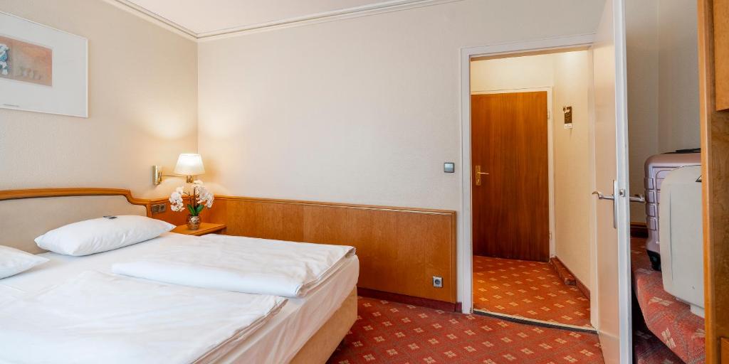 PLAZA INN Rieker Stuttgart Hauptbahnhof - Resim 28