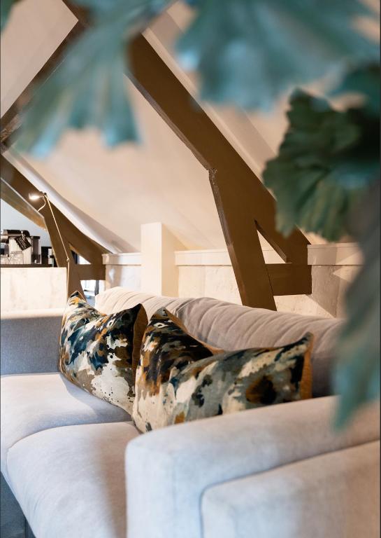 Postel nebo postele na pokoji v ubytování Boutique hotel Villa Trompenberg