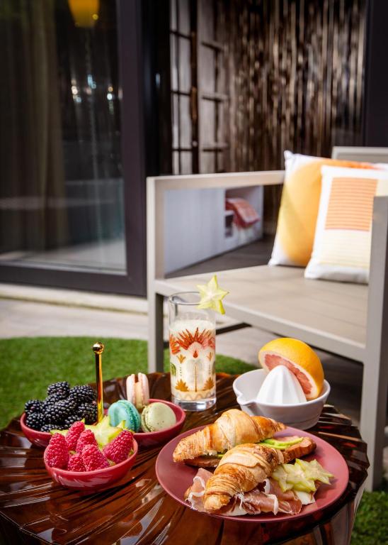 Milan Suite Hotel - Junior Suite With Private Garden