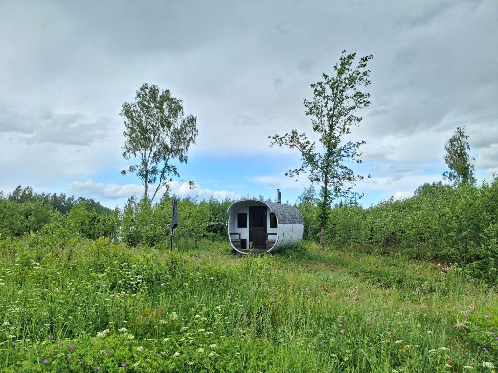 Příroda nedaleko luxury tent
