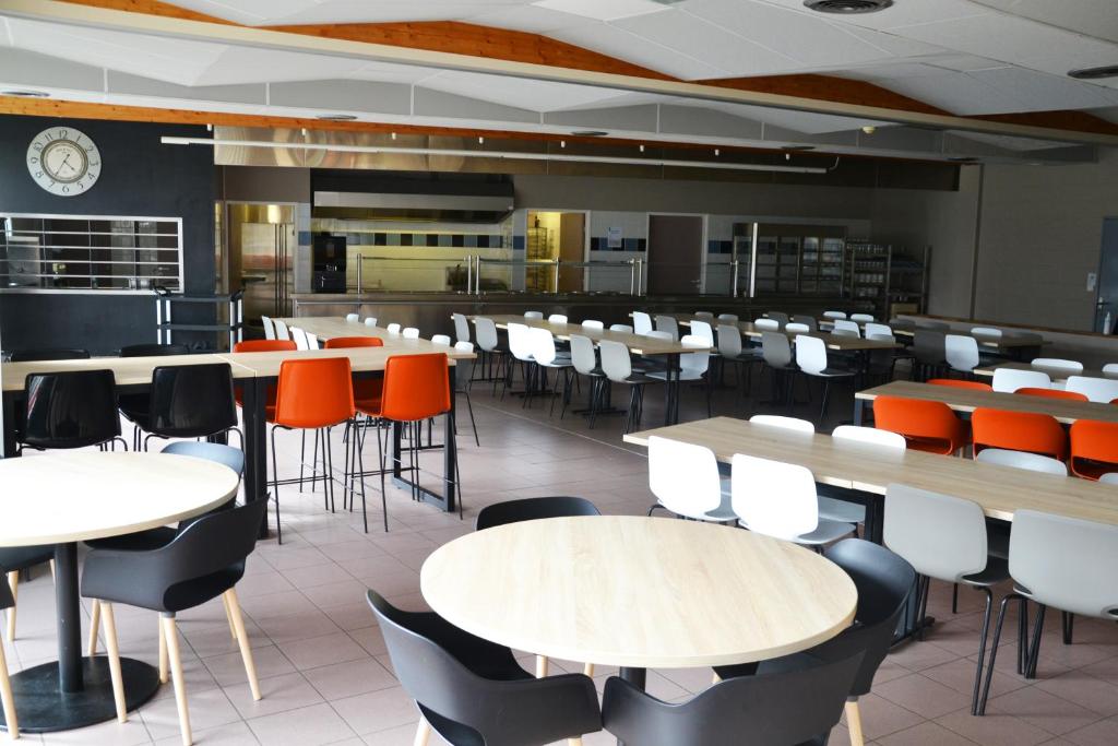 Restaurace v ubytování Auberge La Digue