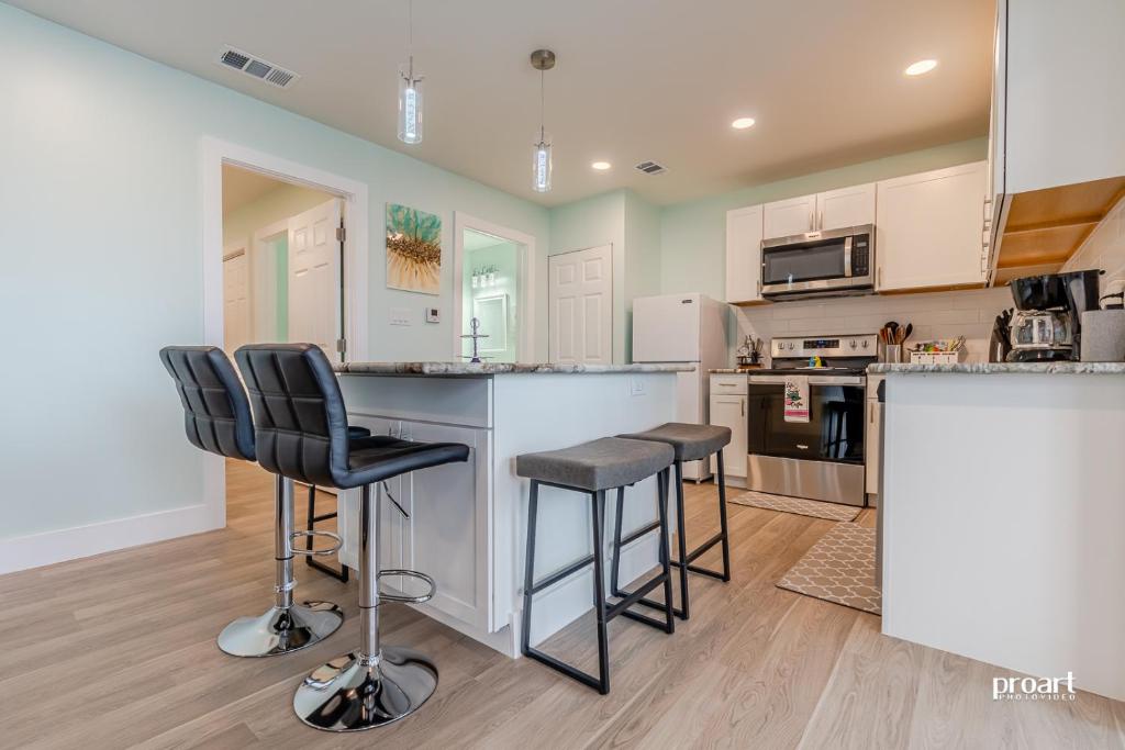 Kuchyň nebo kuchyňský kout v ubytování Book Gulf Of America & Emerald Coast Escape