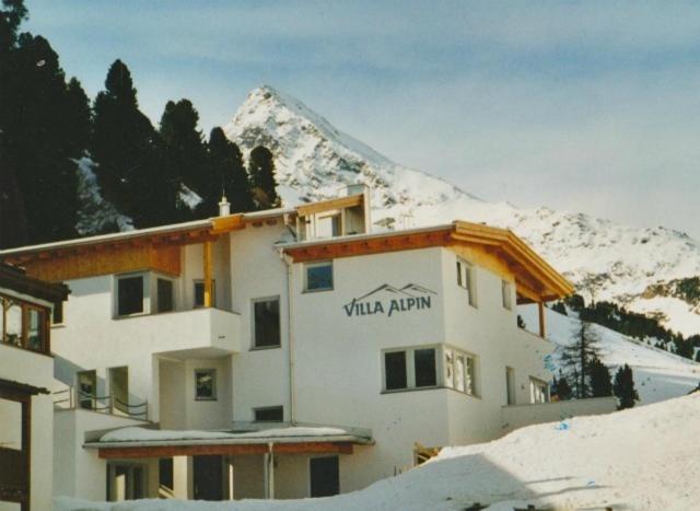 Villa Alpin im Winter