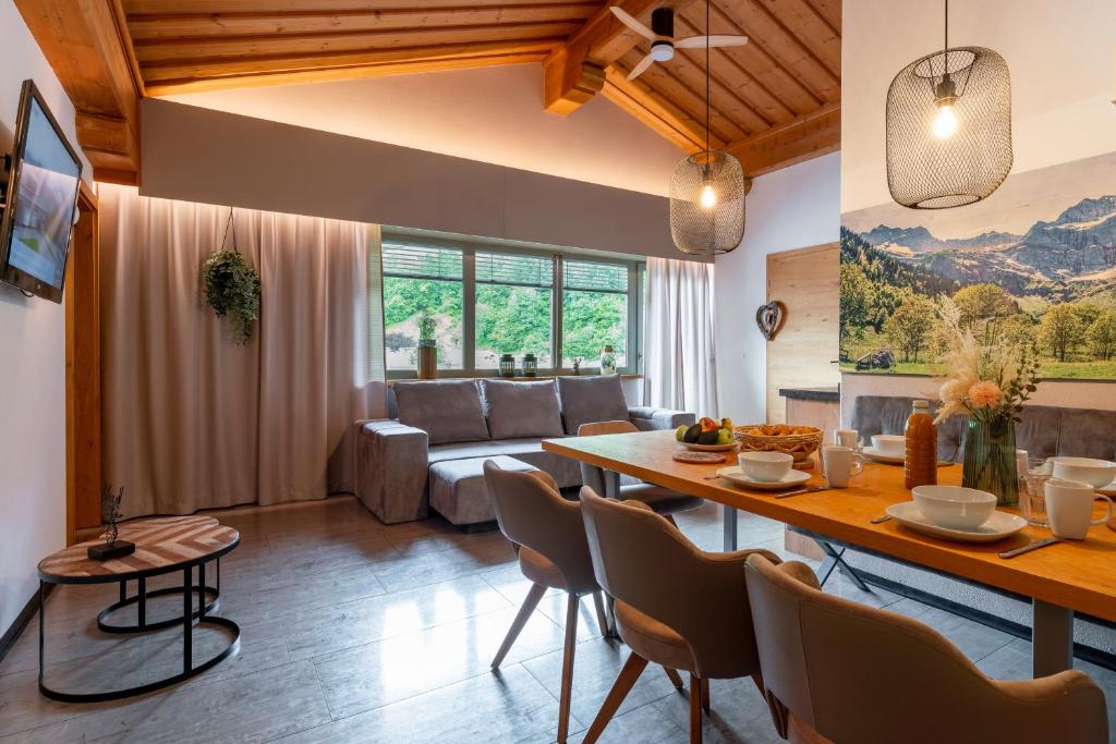 Posezení v ubytování Alm Appartements ZellamSee