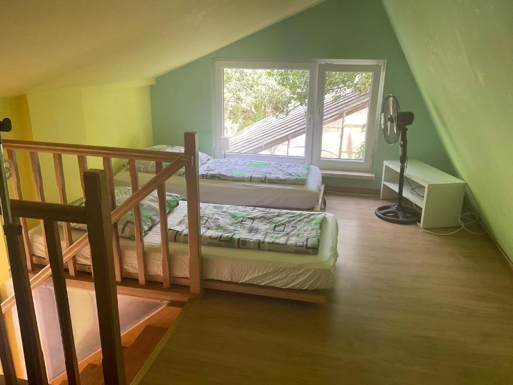 Jezioranka - Quadruple Room With Private External Bathroom