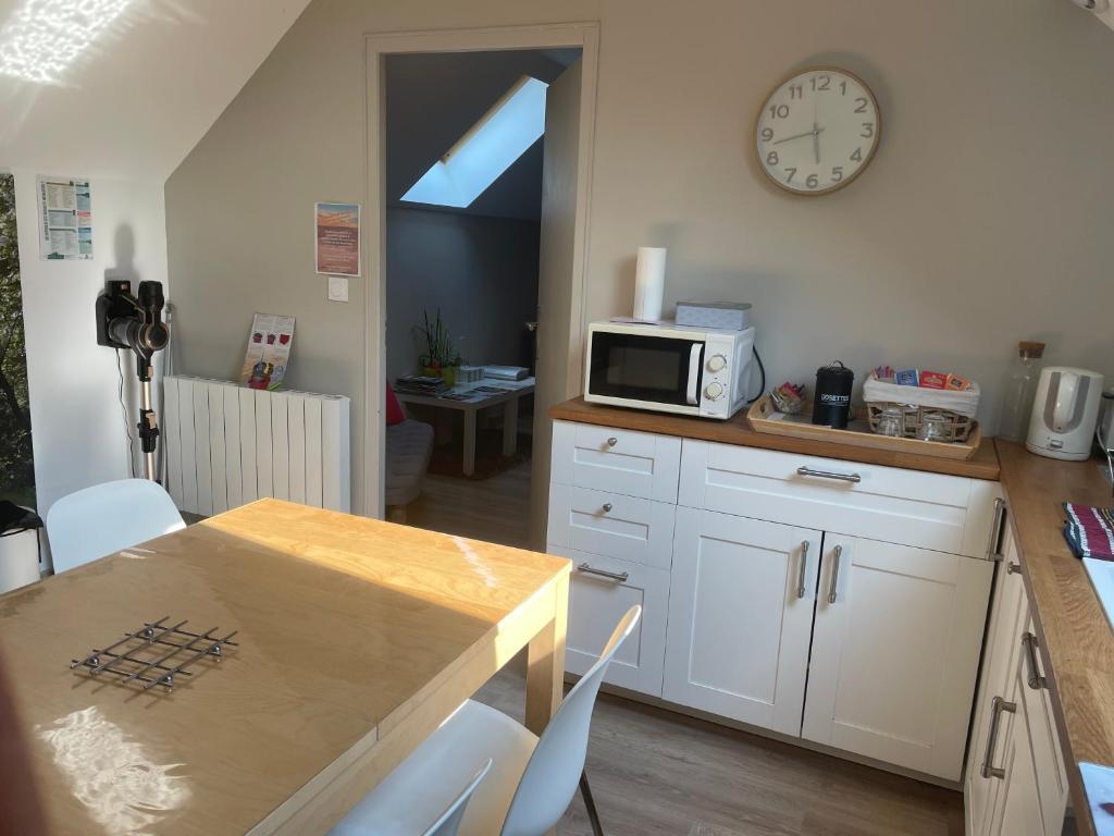 Studio Climatisé & Appartement Zen de Beauval- 800 m du Zooparc - Appartement Met 2 Slaapkamers