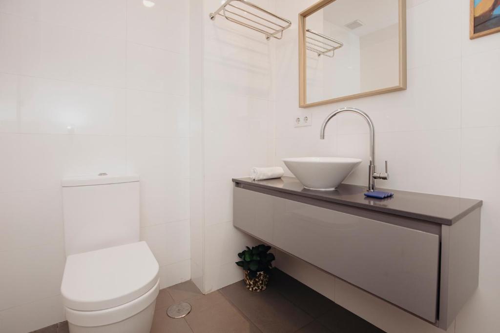 Aspasios Atocha Apartments - Resim 39