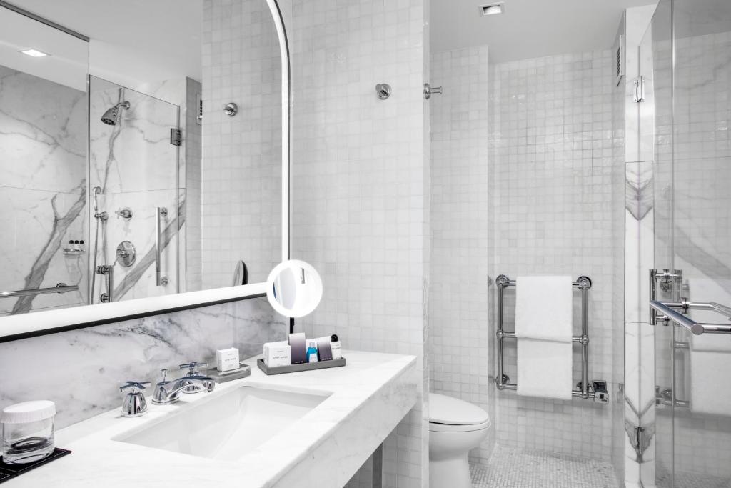 The Luxury Collection Hotel Manhattan Midtown - One-Bedroom King Suite With City View