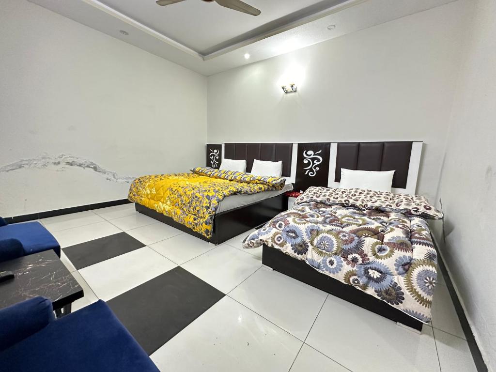Islamabad Guest House - Deluxe Family Suite