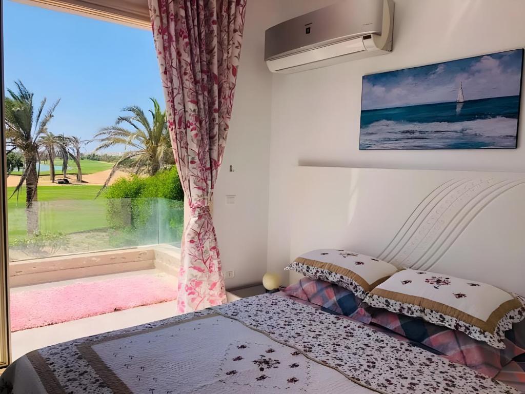 Postel nebo postele na pokoji v ubytování Comfort Villa standalone in Hacienda bay