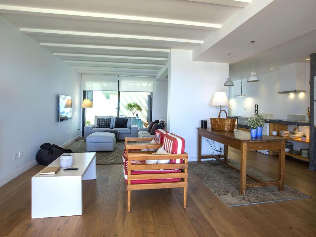A seating area at Holiday Home Maison del Mar by Interhome