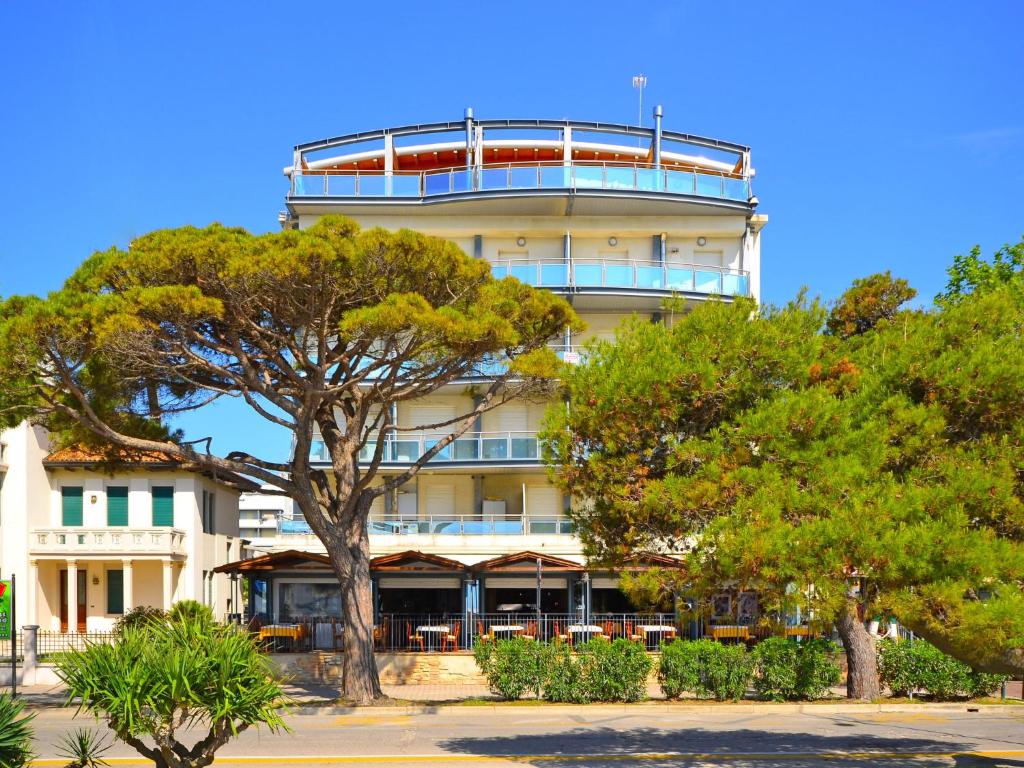 Το κτήριο όπου στεγάζεται  το διαμέρισμα