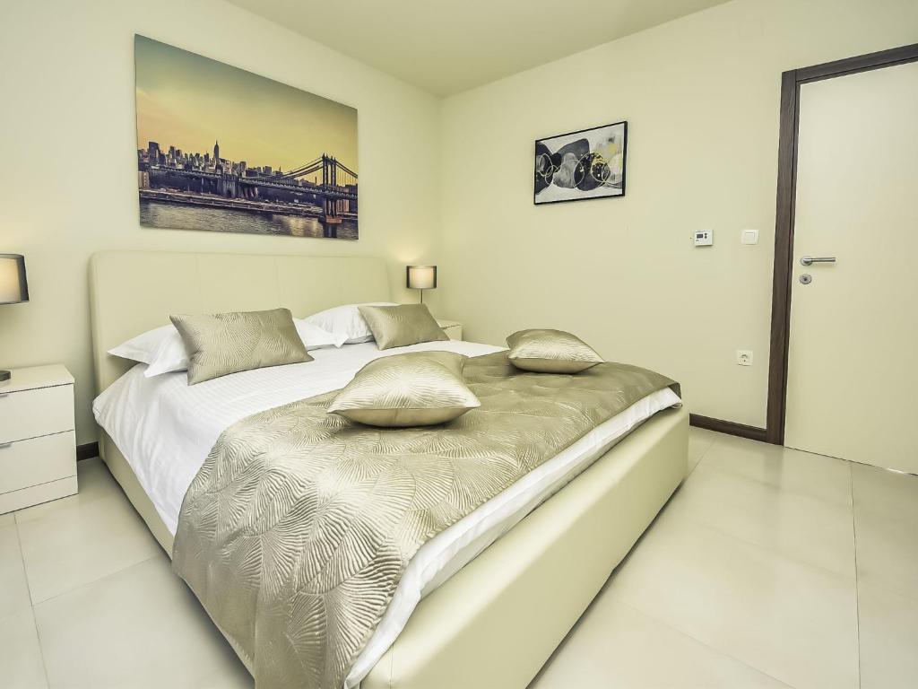 Posteľ alebo postele v izbe v ubytovaní Holiday Home Korina by Interhome