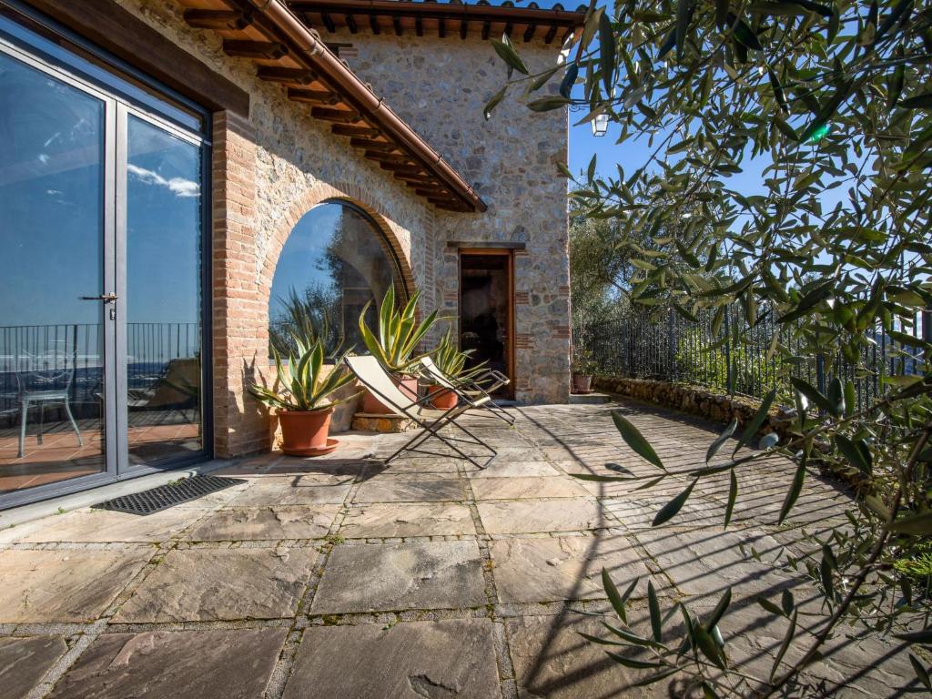 Vonkajšia záhrada v ubytovaní Villa Al Pozzo by Interhome