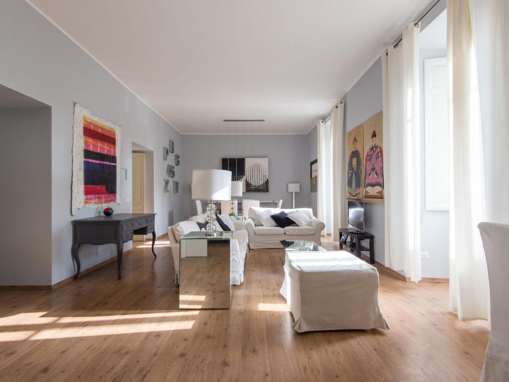 Apartment La Casa dell'Arte by Interhome