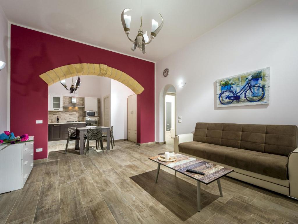 Kuchyňa alebo kuchynka v ubytovaní Villa Mari e Monti by Interhome