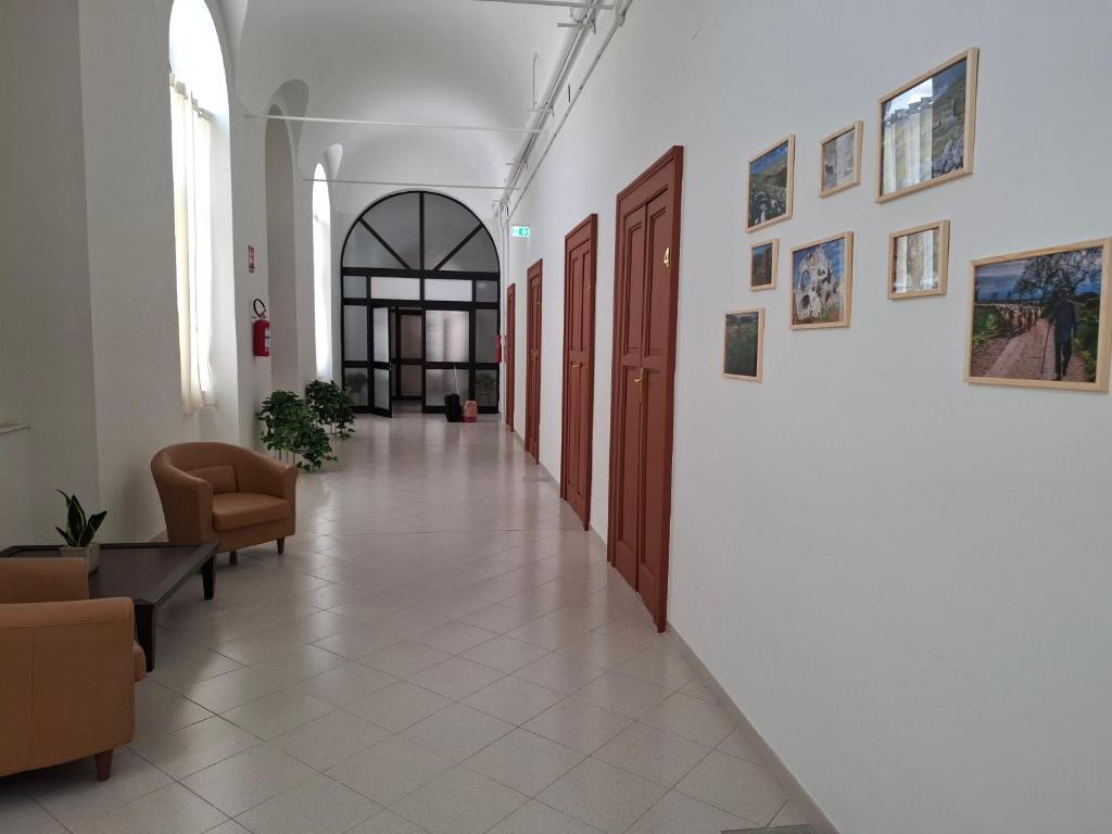 Foto dalla galleria di Lupi e Agnelli a Bari