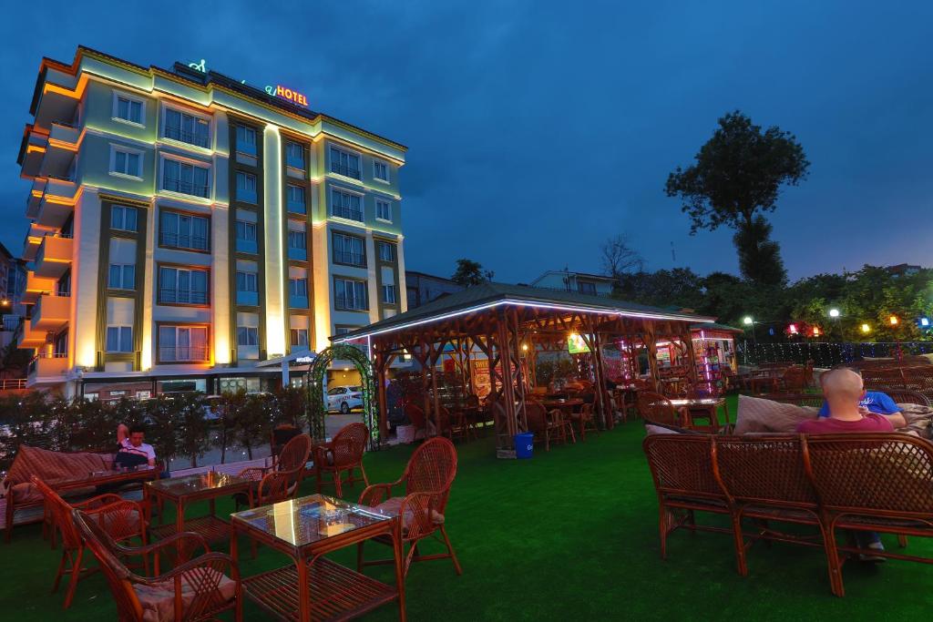 Restaurace v ubytování SWEET HOME SUiTE HOTEL