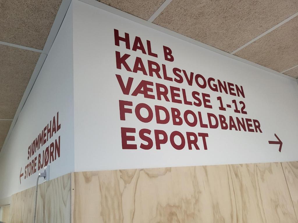 Certifikát, hodnocení, plakát nebo jiný dokument vystavený v ubytování Jetsmark Idrætscenter