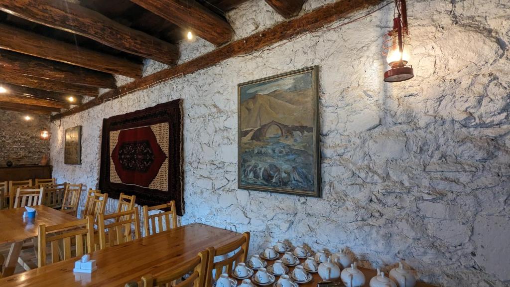 Restaurace v ubytování Hotel Arevi Gosh