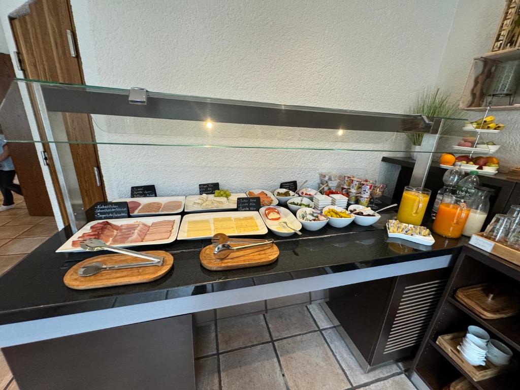 Jídlo v hotelu nebo okolí