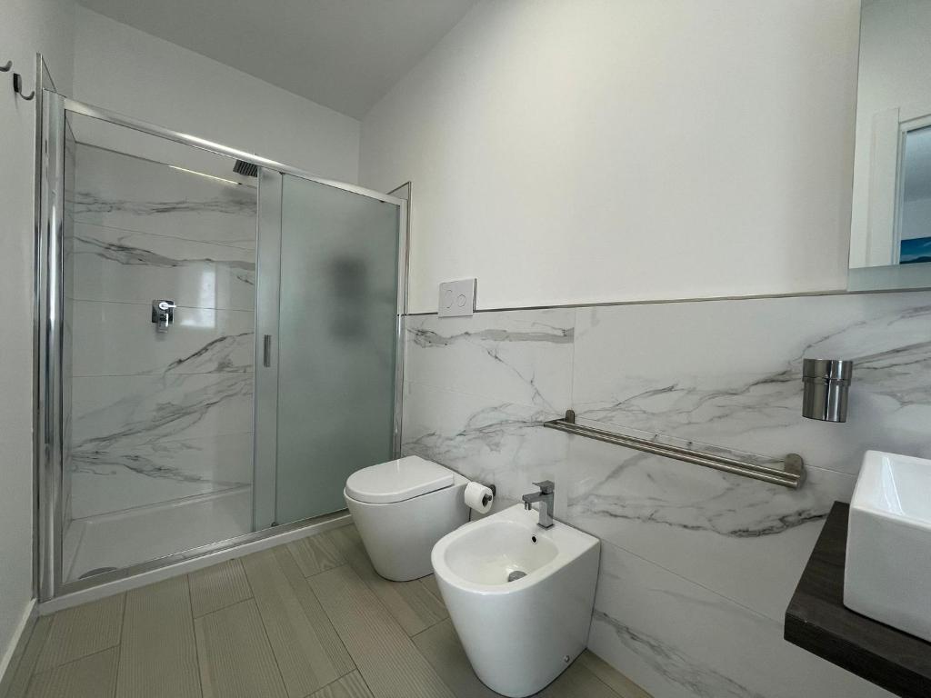 Pizzuco holiday rooms - Double Or Twin Room With Private Bathroom