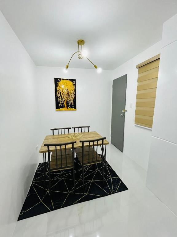 Fotografie z fotogalerie ubytování Kimura Staycation Pampanga v destinaci Mabalacat