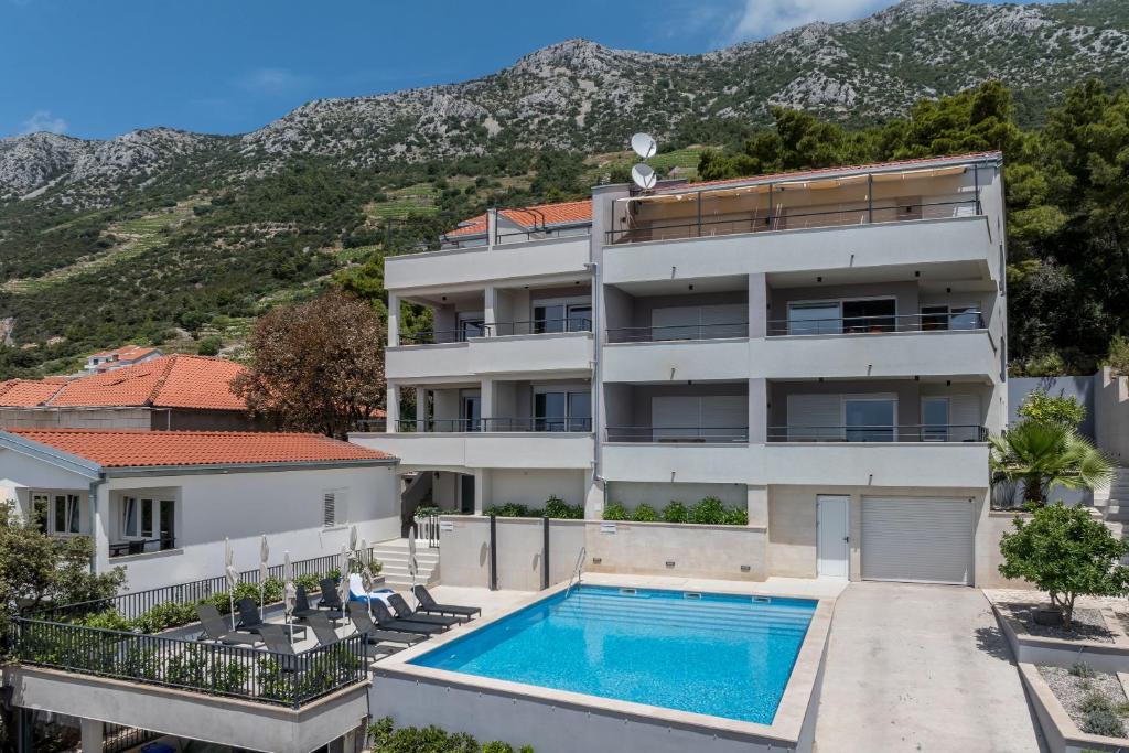 Nikolica Apartments Pelješac