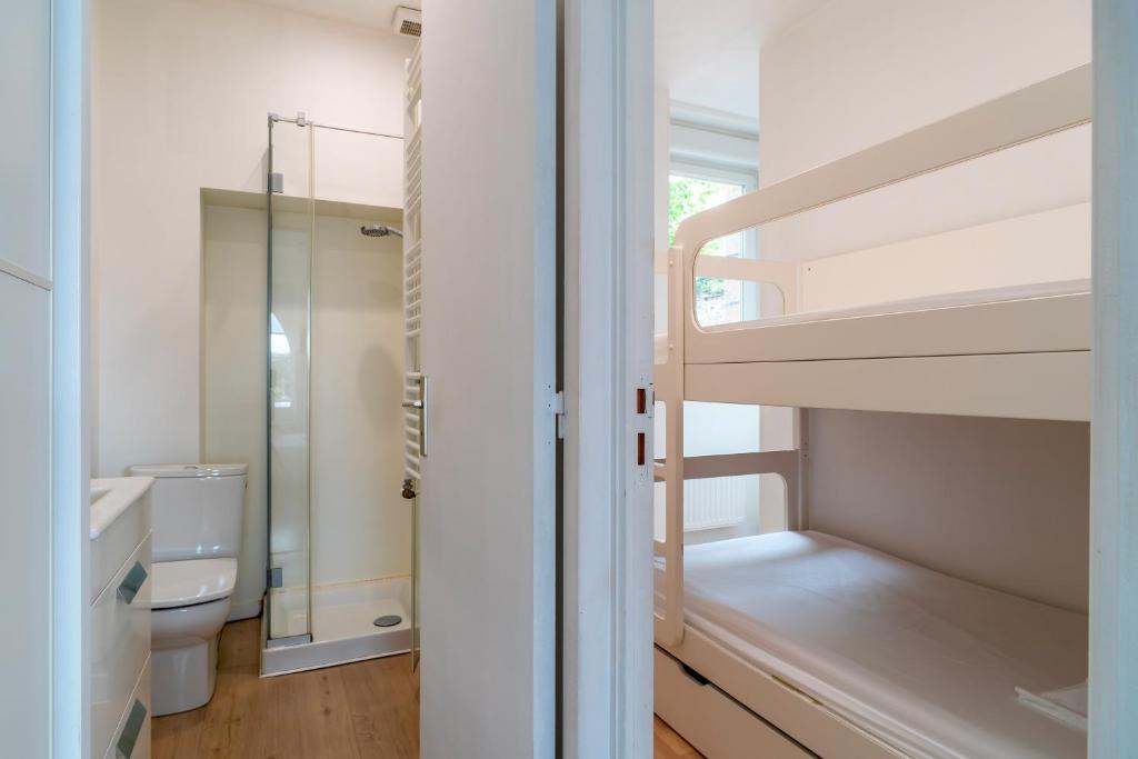 Koupelna v ubytování Le Savenn - Appt vue mer 4p à Bénodet