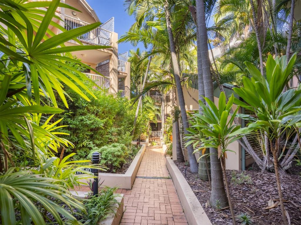 Spring Hill Gardens Apartments - Resim 22